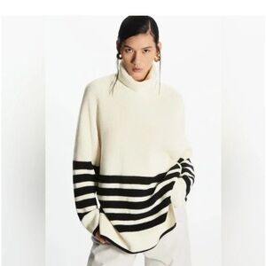 COS Ribbed Wool/Cotton Blend Ribbed Striped Turtleneck Sweater Cream Black M-XL